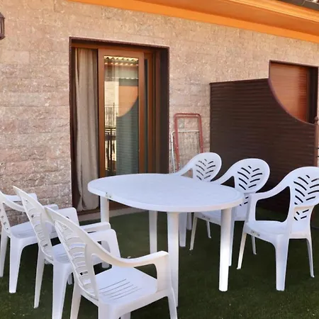 Holiday home Casa C Pueblo Medieval De Pals